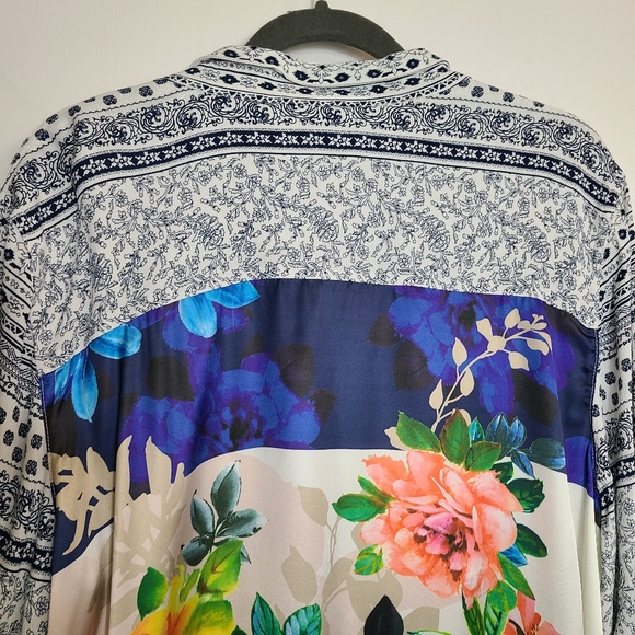 Vincente Tunic Top Flowy Comfy Floral - Picture 6 of 11